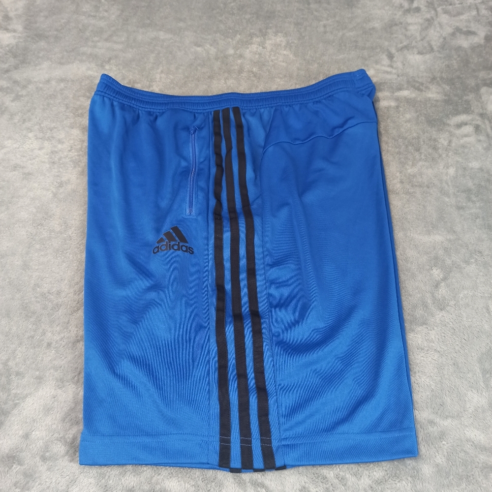 Adidas Men's Blue and Black Athletic Shorts Lightweight Design Size XL